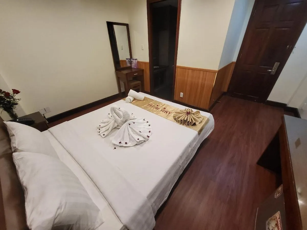 Amis Hotel